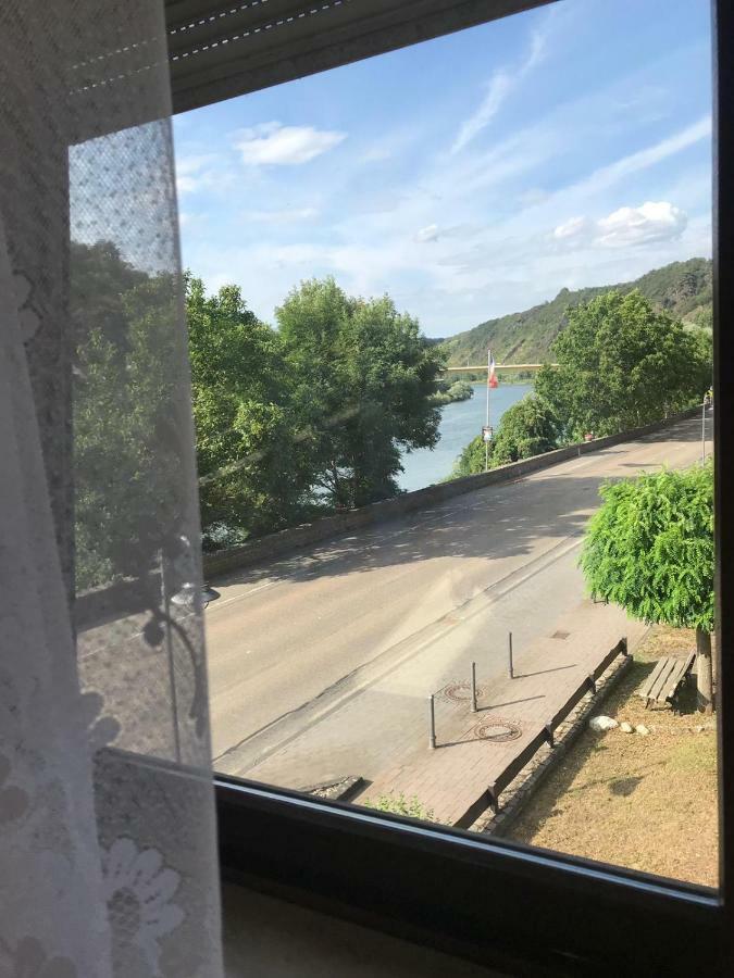 Ferienwohnung Niederfell - An Der Mosel Esterno foto