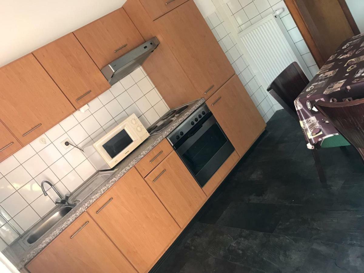 Ferienwohnung Niederfell - An Der Mosel Esterno foto